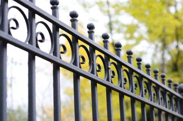 Cost of Wrought Iron Fence Cleaning in Dothan