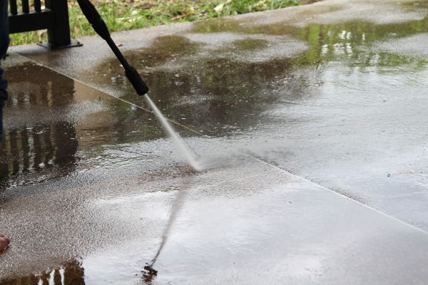 Cost of Concrete Deck Cleaning in Dothan