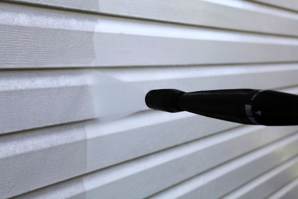 Cost of Condo Siding Power Washing in Dothan