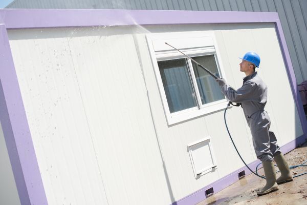 Cost of Apartment Pressure Washing in Dothan