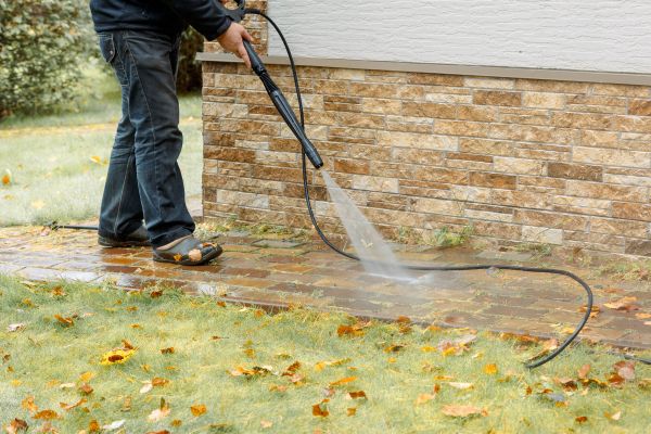 Cost of Residential Powerwashing in Dothan